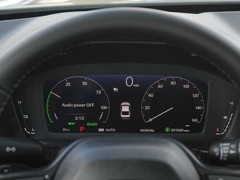 Certified 2025 Honda Accord Sport image 21