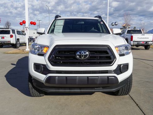 Certified 2022 Toyota Tacoma SR image 3