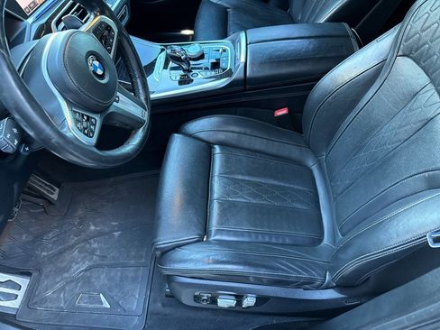 Used 2019 BMW X7 xDrive50i image 11