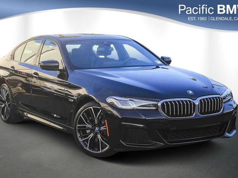 Certified 2023 BMW 530e w/ M Sport Package image 1