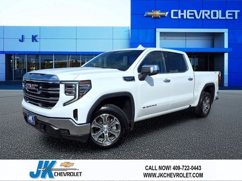 Certified 2025 GMC Sierra 1500 SLT AWD/4WD image 1
