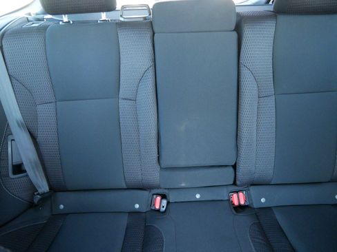 Certified 2025 Subaru Outback Premium w/ Popular Package #1A image 13