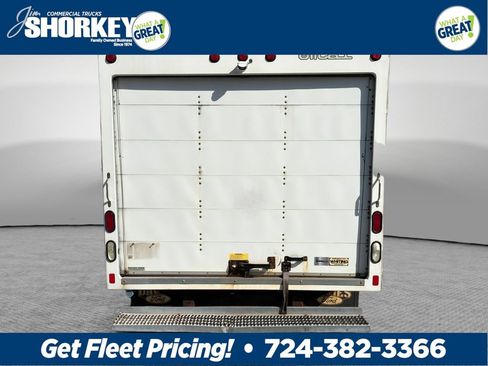 Used 2016 Ford E-350 and Econoline 350 Super Duty RWD image 5