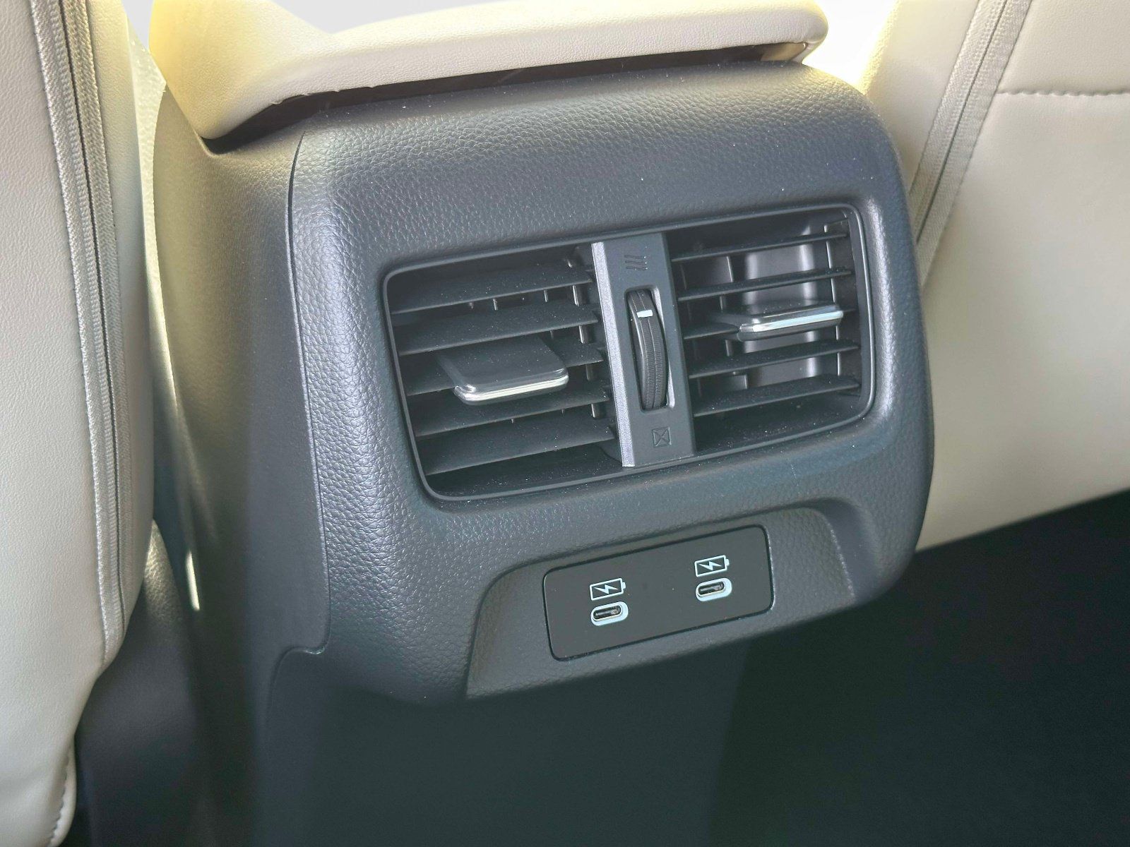 Used 2025 Acura ADX A-Spec AWD/4WD image 14