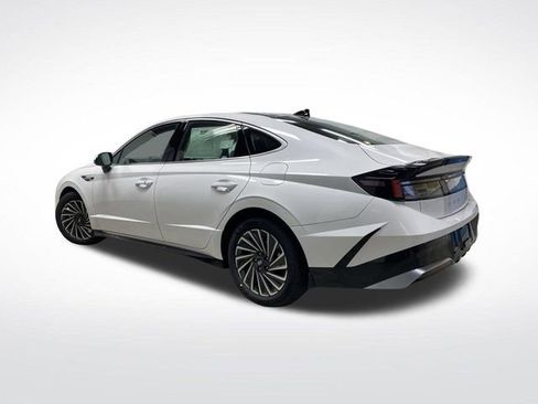 New 2026 Hyundai Sonata SEL image 3