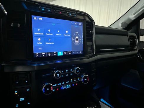 Used 2024 Ford F250 Lariat w/ FX4 Off-Road Package AWD/4WD image 18