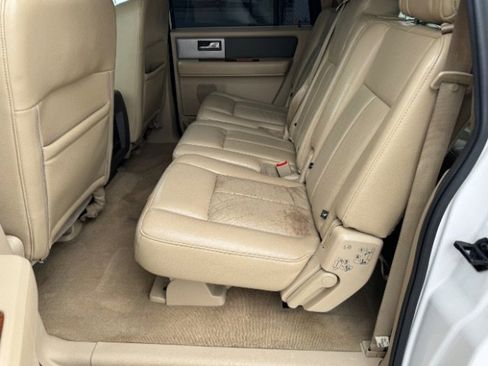 Used 2010 Ford Expedition EL Eddie Bauer image 20