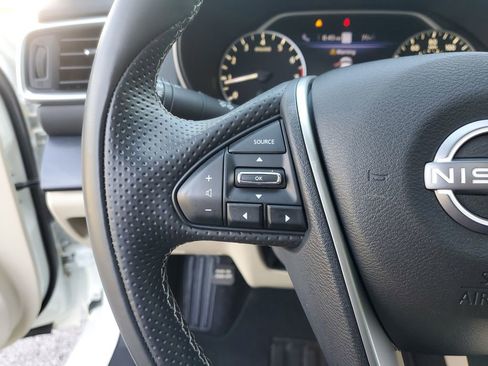 Certified 2023 Nissan Maxima Platinum w/ Sport Mat Group FWD image 22