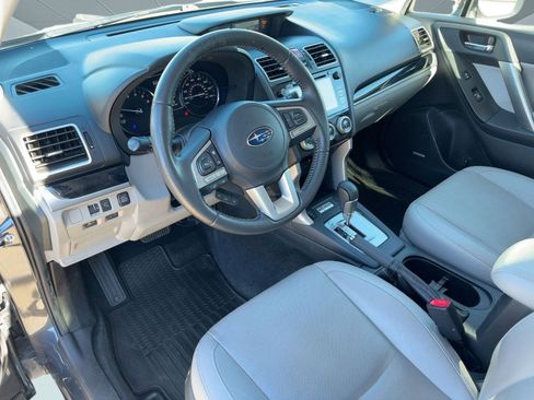 Used 2017 Subaru Forester 2.5i Limited w/ Popular Package #2 image 4