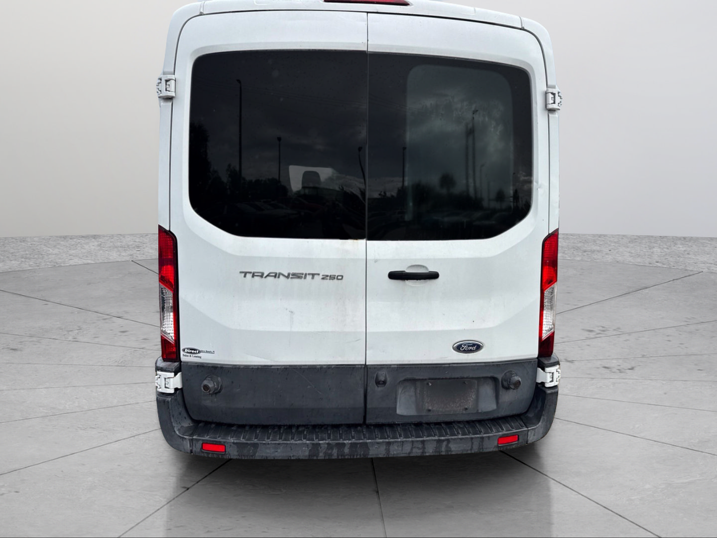 Used 2017 Ford Transit 250 148 Medium Roof RWD image 4