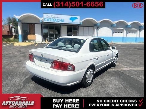 Used 2004 Kia Optima FWD image 2