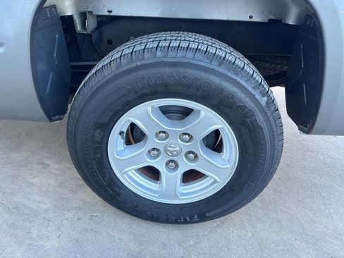 Used 2006 Dodge Dakota SLT image 10