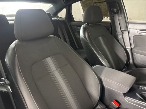 Used 2022 Honda Civic Sport image 25