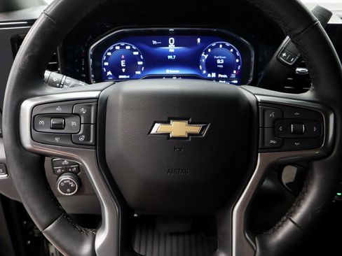 Used 2023 Chevrolet Silverado 1500 LT AWD/4WD image 32