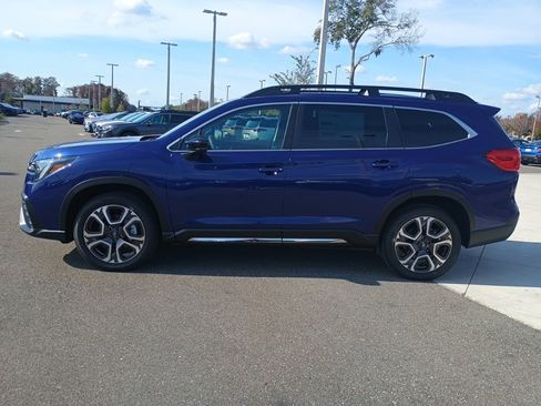 New 2026 Subaru Ascent Limited image 3