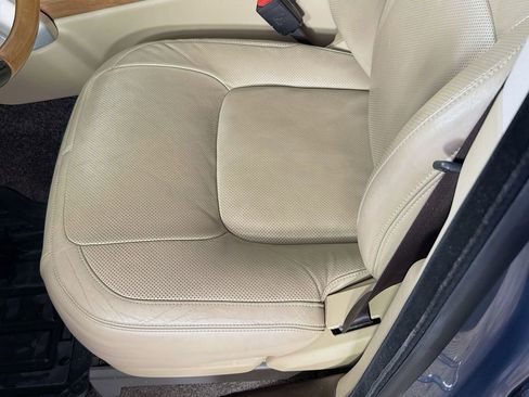 Used 2019 Land Rover Range Rover HSE image 21