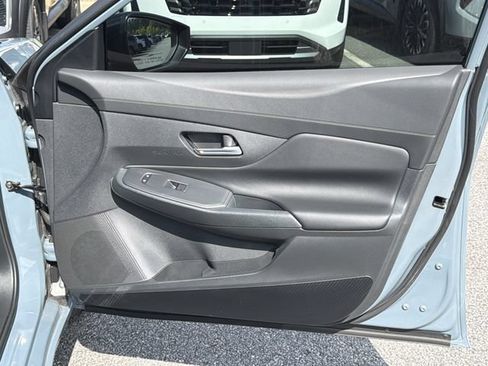 Used 2026 Nissan Sentra SV w/ SV Convenience Package FWD image 16