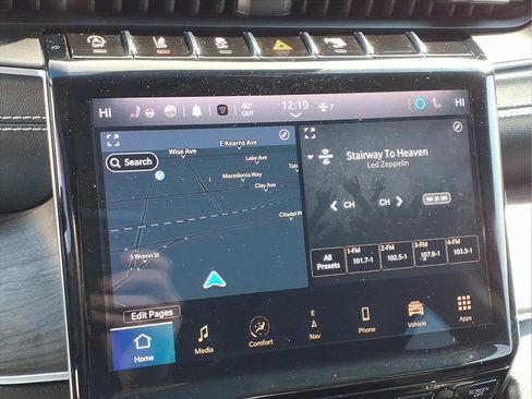 Used 2022 Jeep Grand Cherokee L Limited image 25