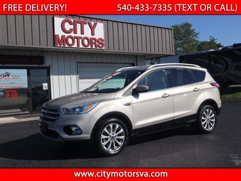Used 2017 Ford Escape Titanium AWD/4WD image 1