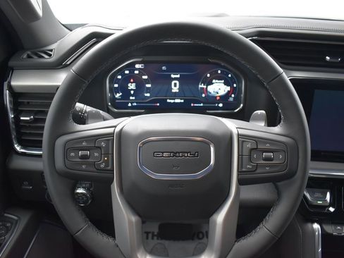 Used 2025 GMC Sierra 1500 Denali w/ Denali Reserve Package image 14