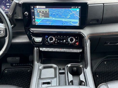 Certified 2024 GMC Sierra 2500 AT4 w/ AT4 Premium Plus Package image 19