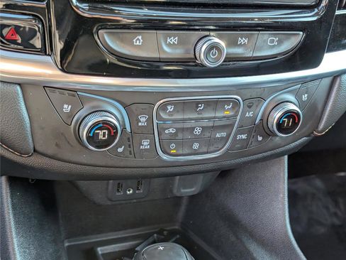 Used 2018 Chevrolet Traverse Premier w/ Redline Edition image 32