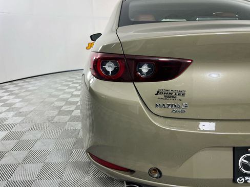 Used 2024 MAZDA MAZDA3 s AWD/4WD image 11