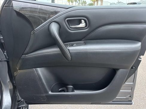 Used 2021 INFINITI QX80 Luxe w/ Cargo Package image 15