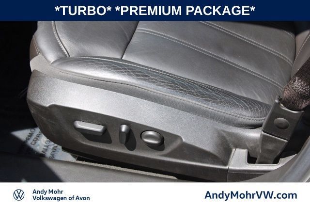 Used 2016 Buick Regal Premium FWD image 15