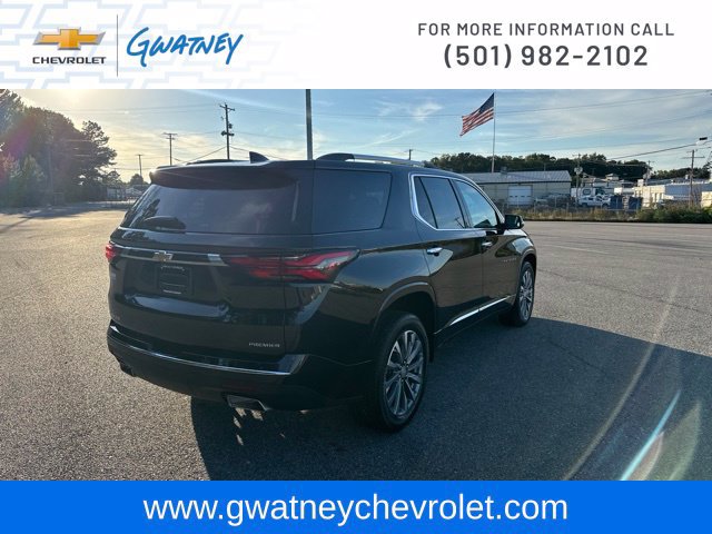 Used 2023 Chevrolet Traverse Premier w/ LPO, Floor Liner Package FWD image 5