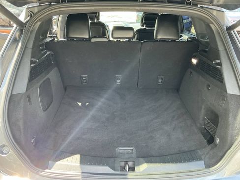 Used 2019 Lincoln MKC Select w/ Select Plus Package AWD/4WD image 35