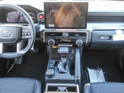 New 2025 Toyota 4Runner TRD Off-Road Premium image 14