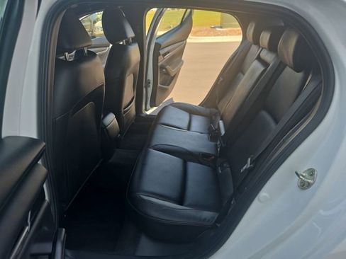 Used 2023 Hyundai Venue SEL w/ Cargo Package FWD image 13