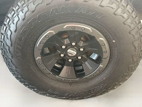 Used 2018 Ford F150 Raptor w/ Equipment Group 802A Luxury AWD/4WD image 32