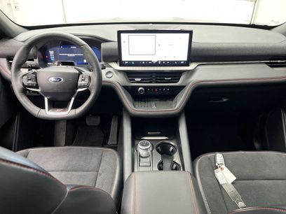 Used 2025 Ford Explorer ST