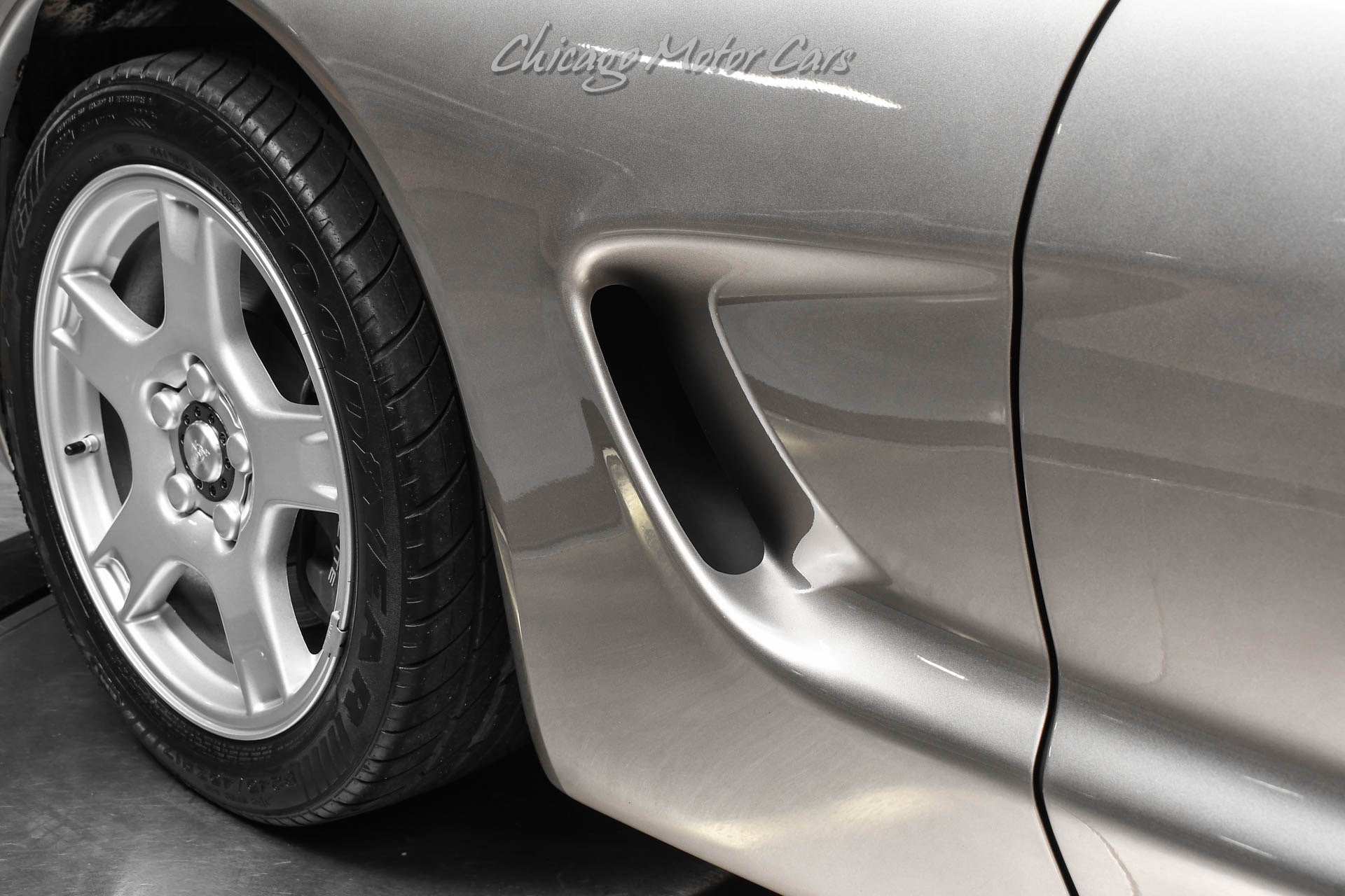 Used 1999 Chevrolet Corvette Coupe w/ Lighting Pkg RWD image 25