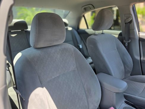 Used 2009 Toyota Corolla LE FWD image 16