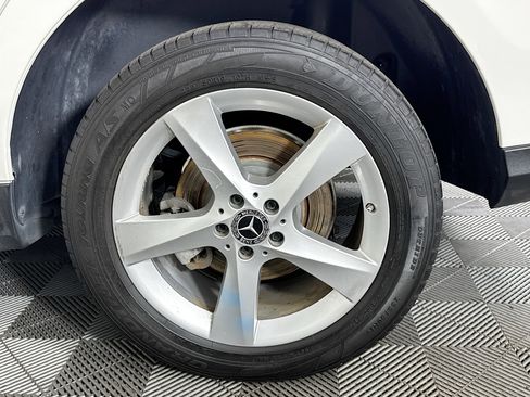 Used 2017 Mercedes-Benz GLE 350 image 34