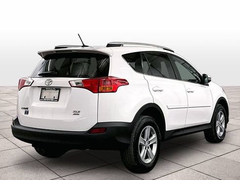 Used 2013 Toyota RAV4 XLE AWD/4WD image 12