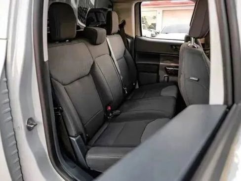 Used 2024 Ford Maverick XL image 40