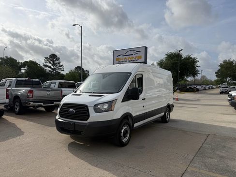 Used 2018 Ford Transit 350 148 Medium Roof RWD image 3