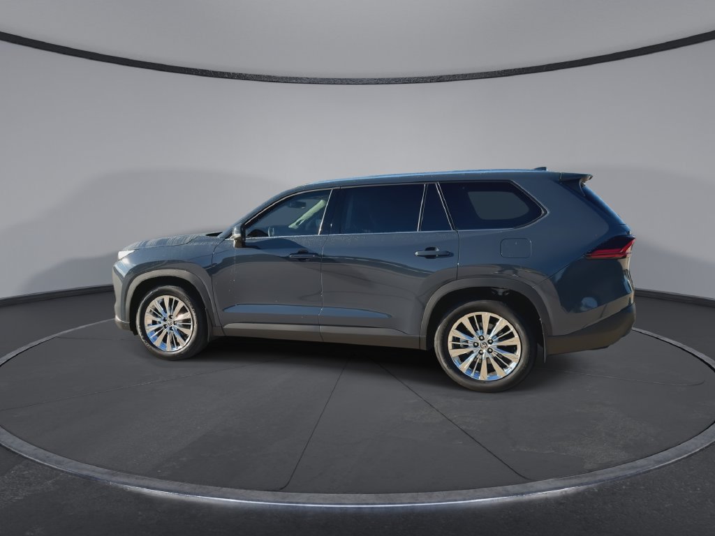 Used 2025 Toyota Grand Highlander AWD image 6