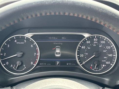 Certified 2024 Nissan Sentra SR FWD image 28
