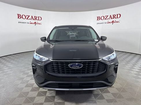 New 2025 Ford Escape Active image 3