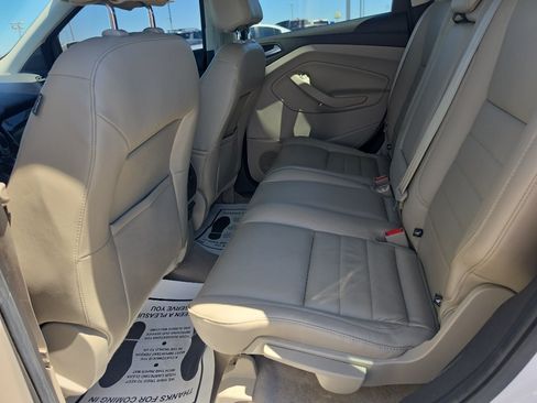 Used 2015 Ford Escape Titanium AWD/4WD image 19
