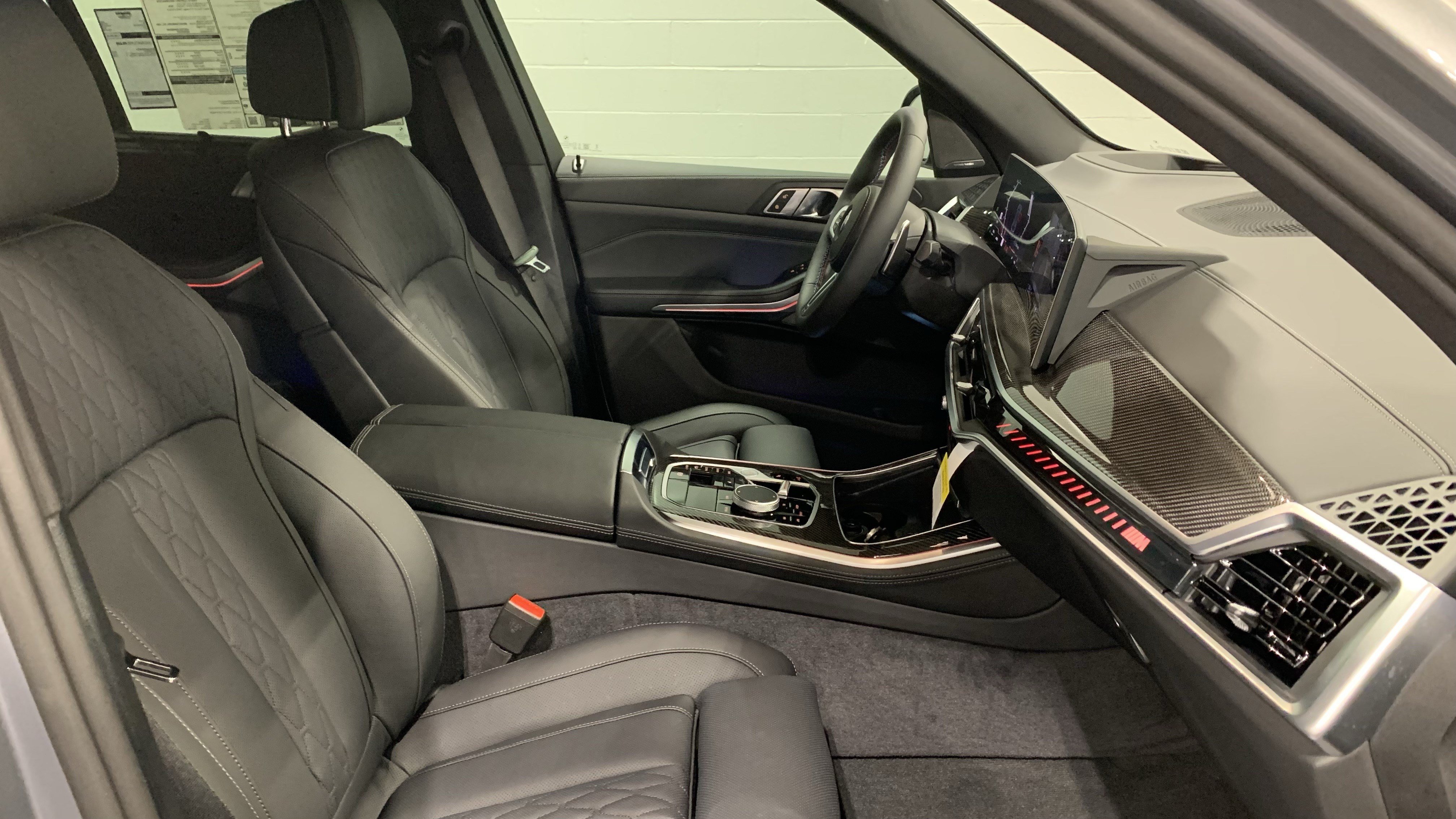Used 2026 BMW X5 M60i w/ Climate Comfort Package AWD/4WD image 24