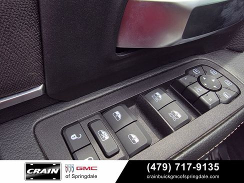 Used 2025 RAM 2500 Big Horn AWD/4WD image 12