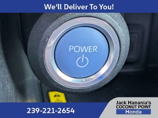 Used 2021 Toyota Venza XLE w/ Softex Package AWD/4WD image 32