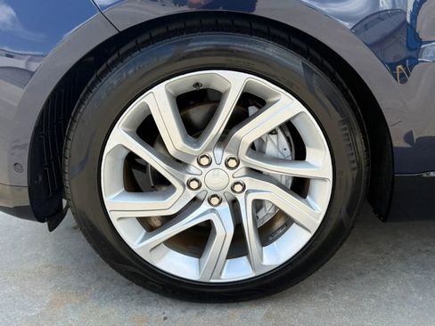 Used 2019 Land Rover Range Rover Sport HSE image 14