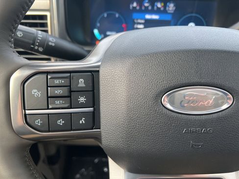 New 2026 Ford F350 Platinum w/ Platinum Plus Package image 26